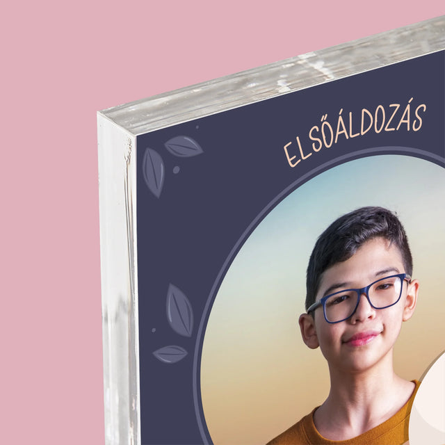 Fotó És Felirat: Elsőáldozási Ünnep - Akrilüveg