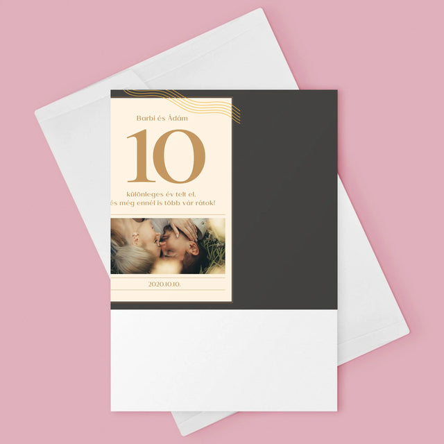 Fotó És Felirat: Előáldozás, Galambok - Üdvözlőlap