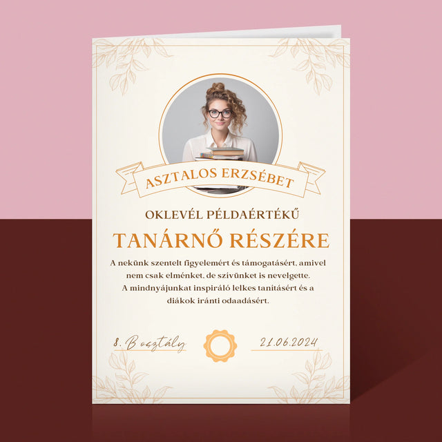 Fotó És Felirat: Oklevél Példaértékű Tanárnő Részére - Üdvözlőlap