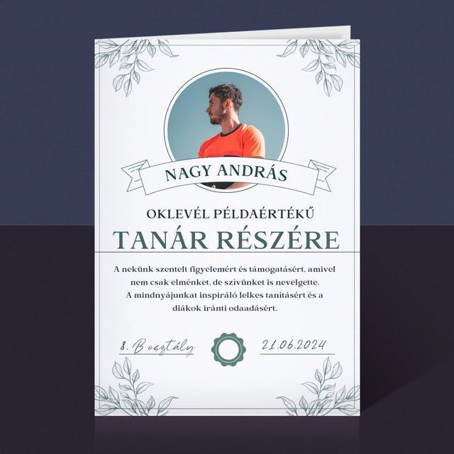 Fotó És Felirat: Oklevél Példaértékű Tanár Részére - Üdvözlőlap
