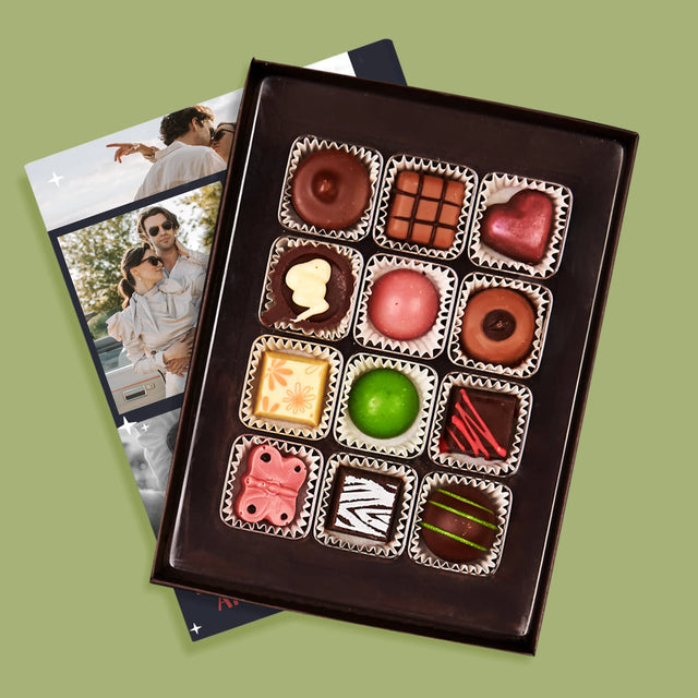 Fotókollázs: To The Moon And Back - Praliné