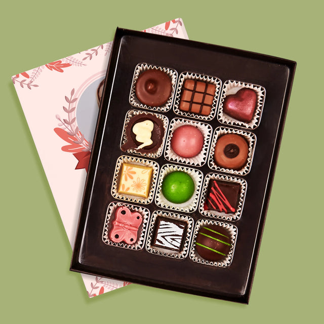 Fotó És Felirat: Tanítónak Született - Praliné