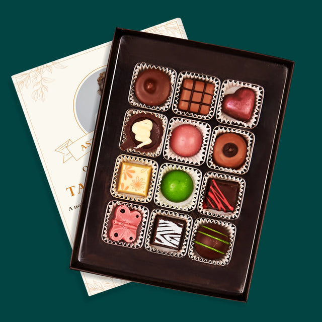 Fotó És Felirat: Oklevél Példaértékű Tanárnő Részére - Praliné