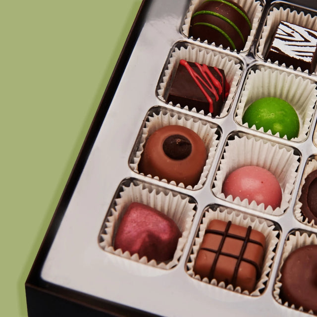 Fotókollázs: 5 Évforduló - Praliné