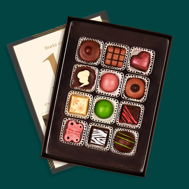 Fotó És Felirat: 10. Évforduló - Praliné