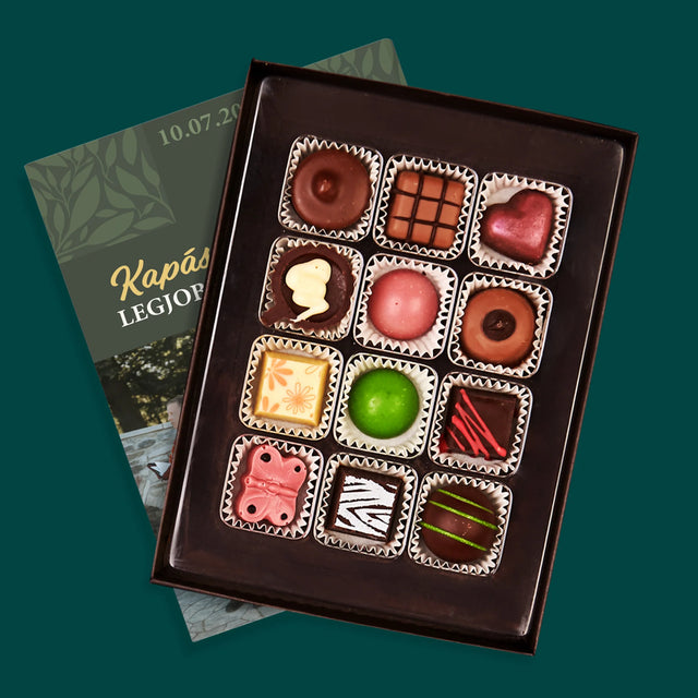 Fotókollázs: Legjobbakat Kívánjuk Kereszt - Praliné