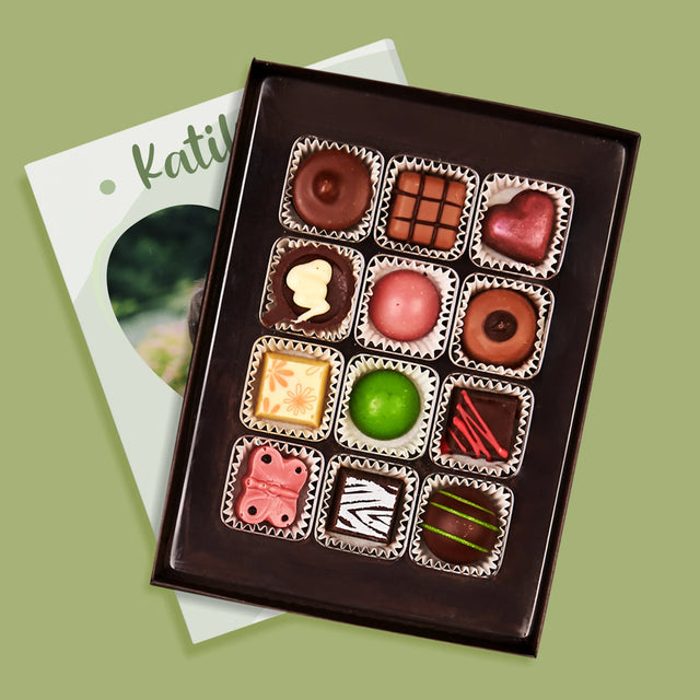 Fotó és aláírás: Leszel a koszorúslányom virágai - Személyre szabott pralinék | HU