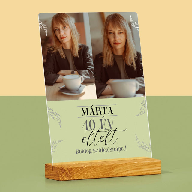 Fotókollázs: Elmúlt 40 Év - Akrilüvegre Nyomtatott Kép