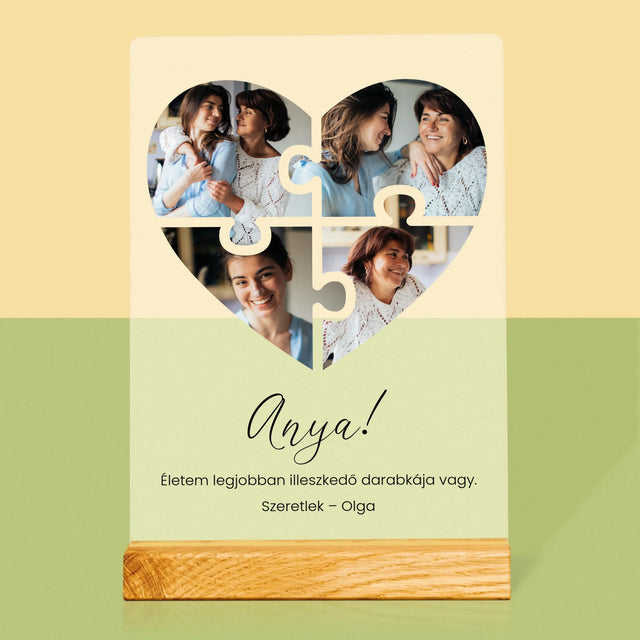 Fotókollázs: Szív Alakú Kirakó Anyának - Akrilüvegre Nyomtatott Kép
