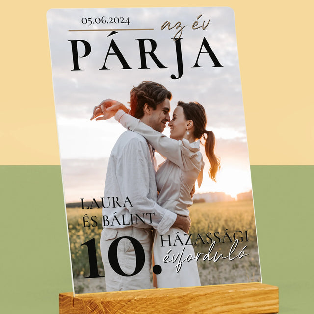 Újság Címlap: Az Év Párja - Akrilüvegre Nyomtatott Kép