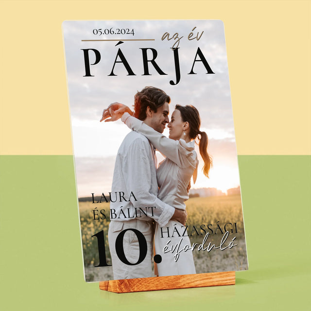 Újság Címlap: Az Év Párja - Akrilüvegre Nyomtatott Kép