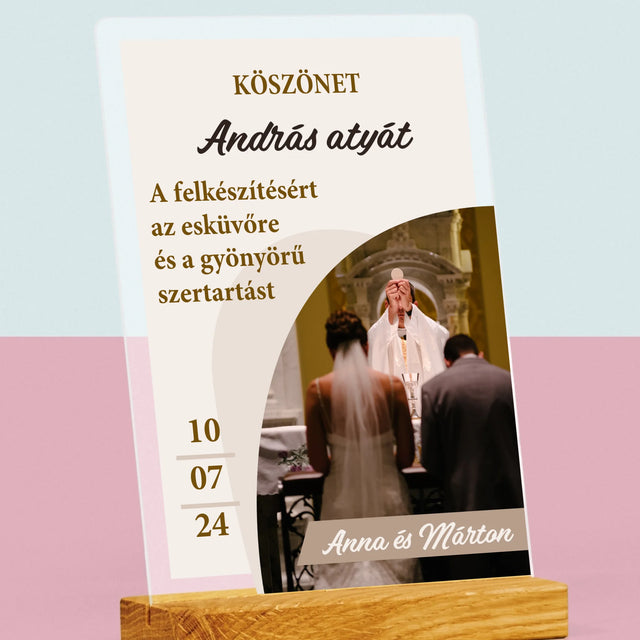 Fotó És Felirat: Köszönet Papnak Az Esküvőért - Akrilüvegre Nyomtatott Kép