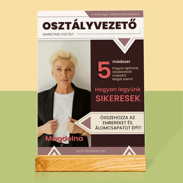Újság Címlap: Osztályvezető - Akrilüvegre Nyomtatott Kép