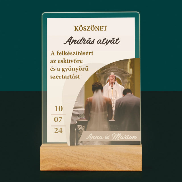 Fotó És Felirat: Köszönet Papnak Az Esküvőért - Akrilüvegre Nyomtatott Kép