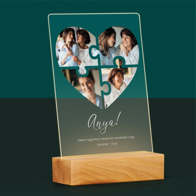 Fotókollázs: Szív Alakú Kirakó Anyának - Akrilüvegre Nyomtatott Kép