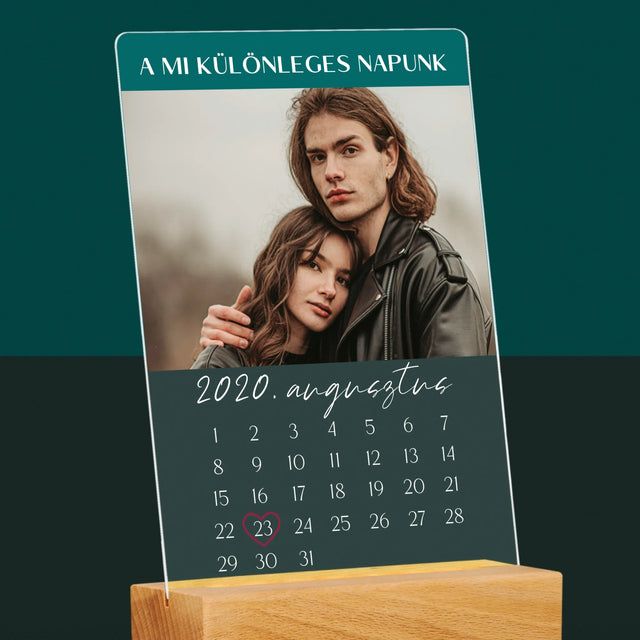 Fotó És Felirat: A Mi Különleges Napunk - Akrilüvegre Nyomtatott Kép