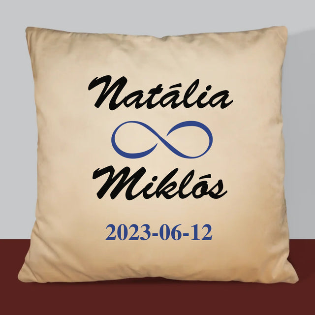 Monogram: Nevek Végtelen - Párna