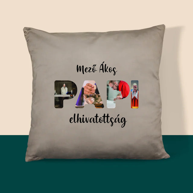 Szó Fotókból: Papi Elhivatottság - Párna