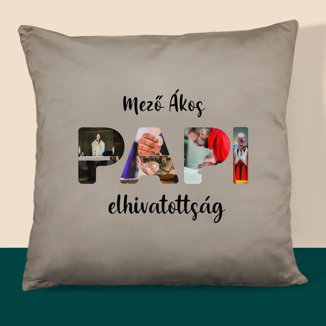 Szó Fotókból: Papi Elhivatottság - Párna