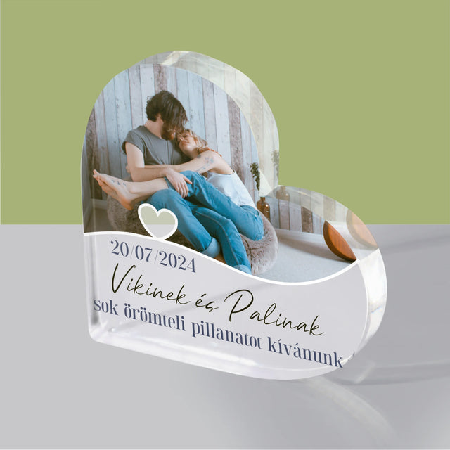 Fotókollázs: A Legjobb Pillanatok - Akrilüveg Szív