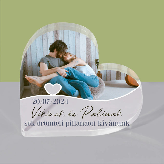 Fotókollázs: A Legjobb Pillanatok - Akrilüveg Szív