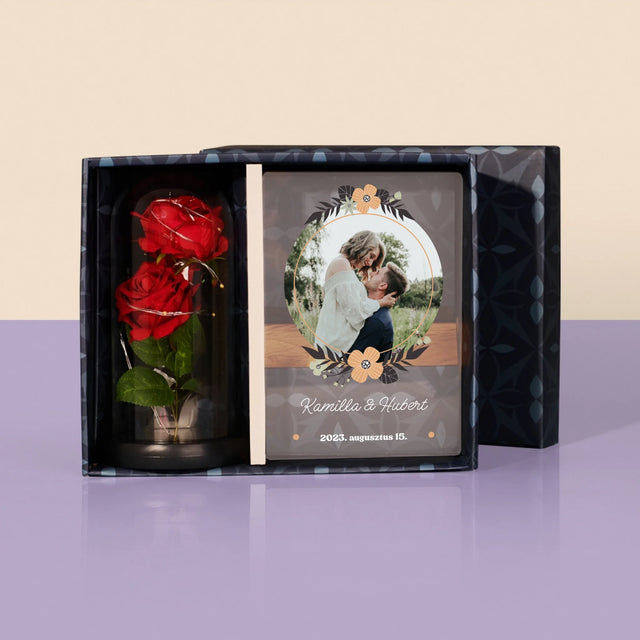 Fotó És Felirat: Szerelmesek - Ajándékkészlet Üvegre Nyomtatott Képpel És Örök Rózsával