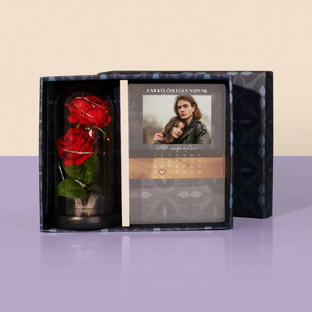 Fotó És Felirat: A Mi Különleges Napunk - Ajándékkészlet Üvegre Nyomtatott Képpel És Örök Rózsával