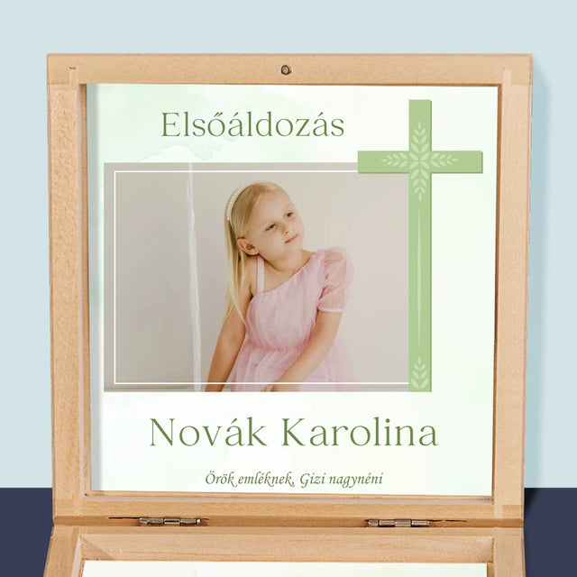 Fotó És Felirat: Elsőáldozási Fénykép Kereszttel - Rózsafüzér