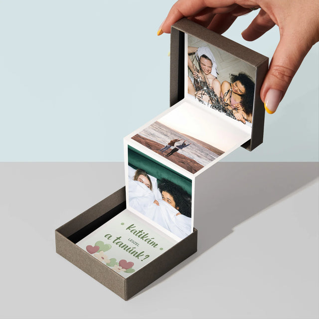 Fotó és aláírás: Leszel a koszorúslányom virágai - Fotókészlet harmonikával | HU