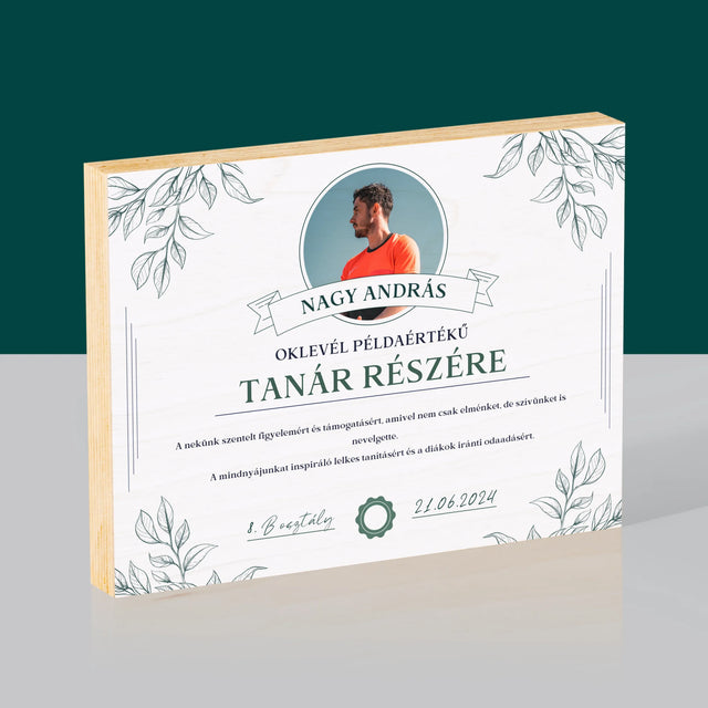 Fotó És Felirat: Oklevél Példaértékű Tanár Részére - Nyomtatás Fára