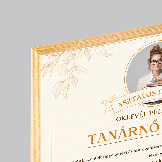 Fotó És Felirat: Oklevél Példaértékű Tanárnő Részére - Nyomtatás Fára
