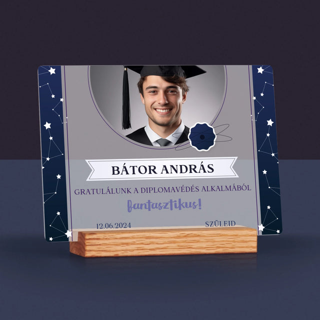 Fotó És Felirat: Gratulálunk A Diplomavédés Alkalmából - Akrilüvegre Nyomtatott Kép