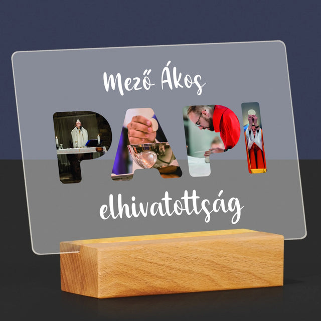 Szó Fotókból: Papi Elhivatottság - Akrilüvegre Nyomtatott Kép