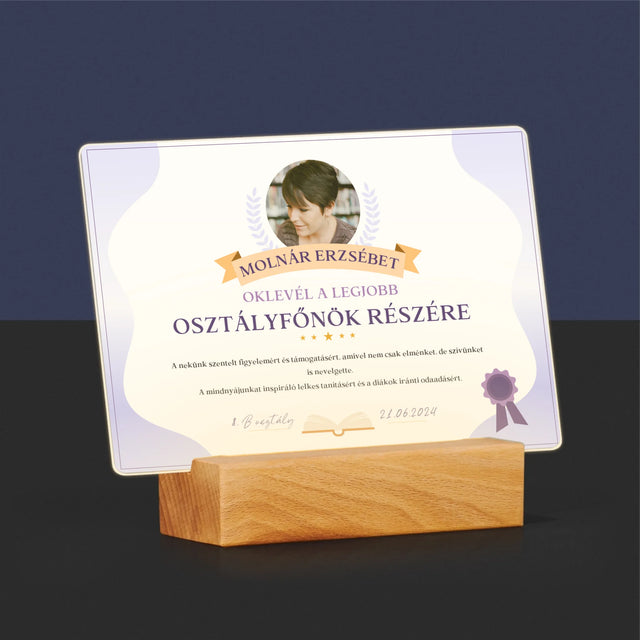 Fotó És Felirat: Oklevél A Legjobb Osztályfőnök Részére - Akrilüvegre Nyomtatott Kép