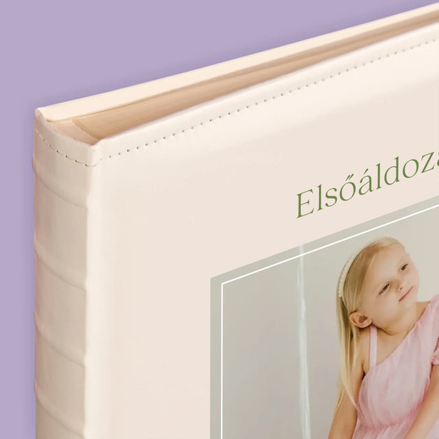 Fotó És Felirat: Elsőáldozási Fénykép Kereszttel - Fotóalbum