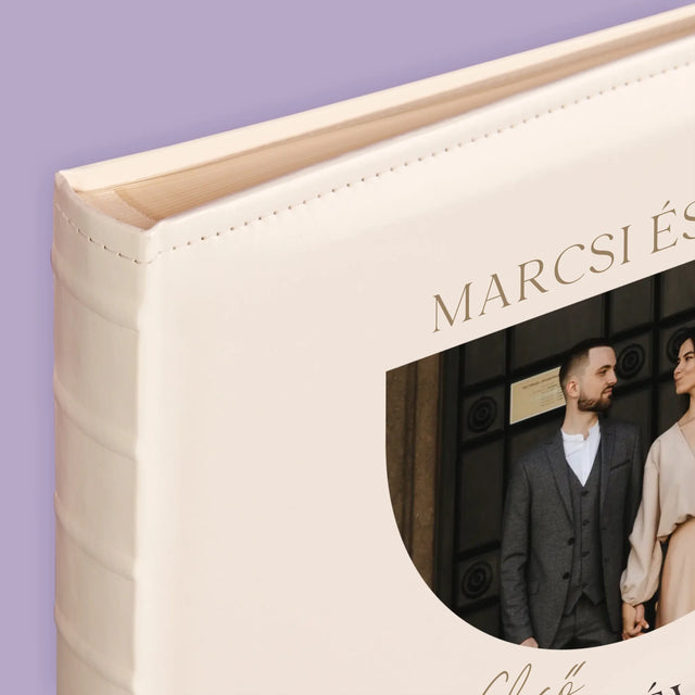 Fotó És Felirat: Első Házassági Évforduló - Fotóalbum