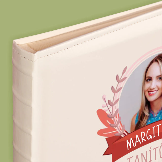 Fotó És Felirat: Tanítónak Született - Fotóalbum