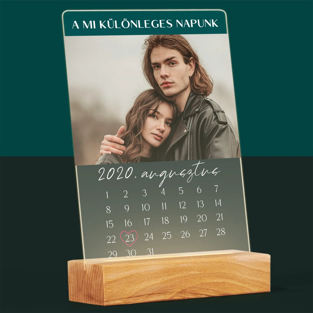 Fotó És Felirat: A Mi Különleges Napunk - Akrilüvegre Nyomtatott Kép