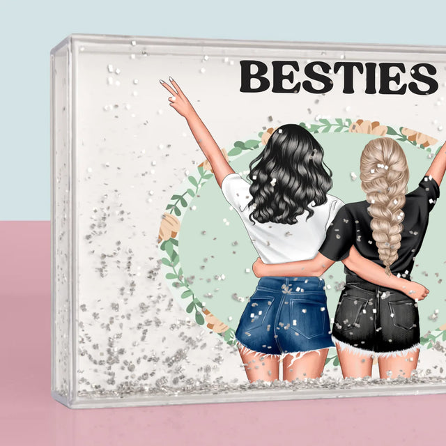 Karakterkészítő: Best Friends - Vízkeret