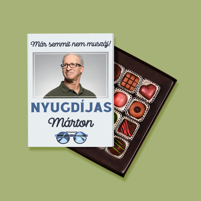 Fotó És Felirat: Semmit Nem Muszáj! Nyugdíjas - Praliné