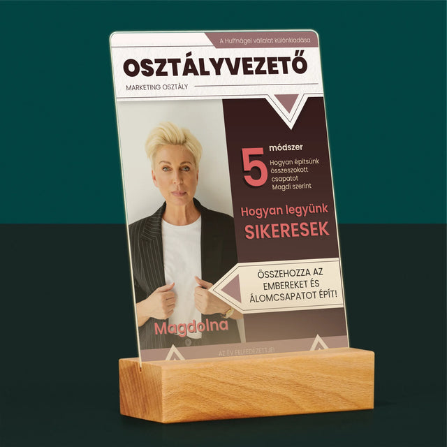 Újság Címlap: Osztályvezető - Akrilüvegre Nyomtatott Kép