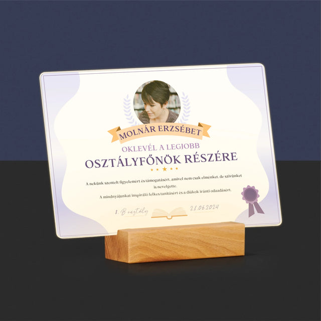Fotó És Felirat: Oklevél A Legjobb Osztályfőnök Részére - Akrilüvegre Nyomtatott Kép
