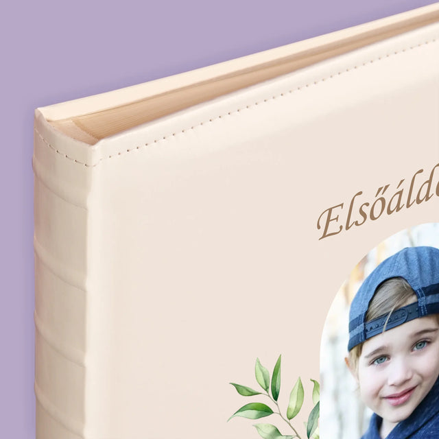 Fotó És Felirat: Elsőáldozás, Ünnepi Köszöntés - Fotóalbum