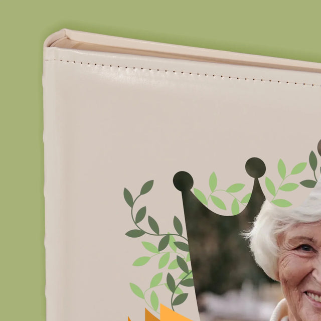 Fotó És Felirat: Nagymama Királynő - Fotóalbum