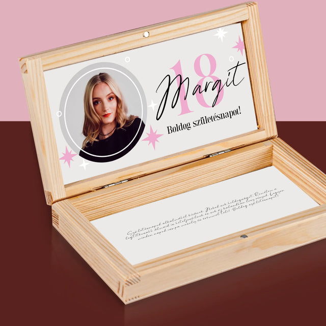 Fotó És Felirat: 18 Csillagok - Fa Pénztárca