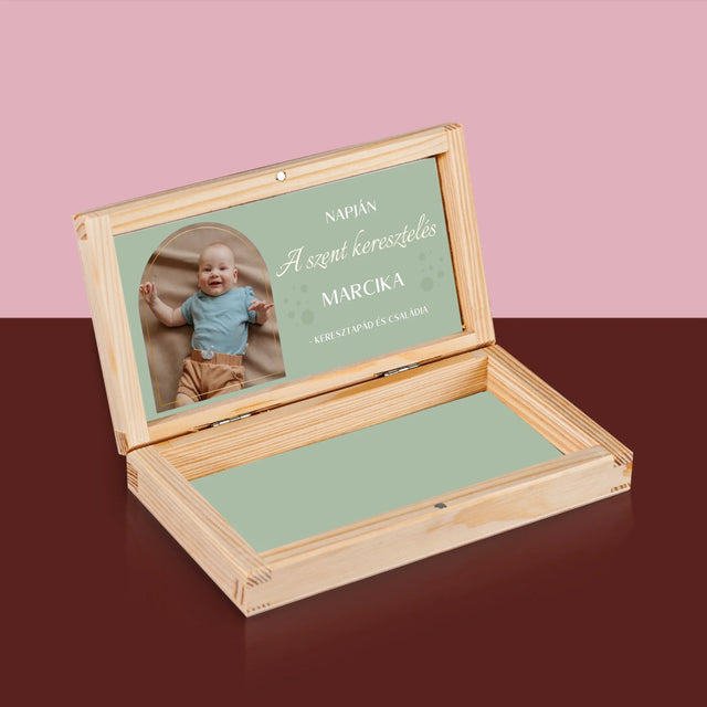 Fotó És Felirat: A Keresztség Szentsége - Fa Pénztárca